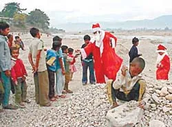 “Ông già Noel”