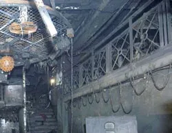 Cháy nhà hàng, 37 người chết và bị thương