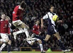 Manchester United vượt qua cú sốc ảnh 1