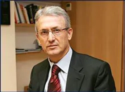 “Real sẽ thành công trong 2006” ảnh 1