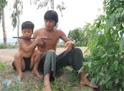 “Mùa len trâu” được trao giải phim xuất sắc nhất trong năm