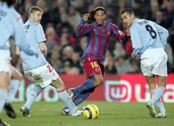 Đội hình tiêu biểu năm 2005 ảnh 1