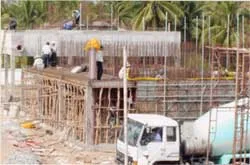 Làm cho khốc hại…