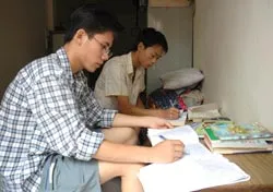 Một nghề cho chín…