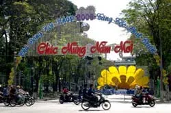 Thành phố Hồ Chí Minh chào đón năm mới 2006