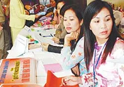 8,1 tỷ đồng ủng hộ người nghèo