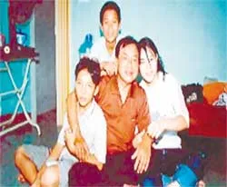 37 năm làm bố của trẻ em đường phố