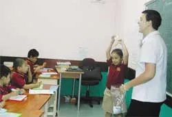 Kiểm tra cơ sở ngoại ngữ có giáo viên nước ngoài