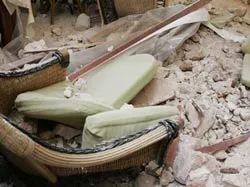 Động đất mạnh 6,9 độ Richter