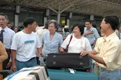 Hơn 100.000 kiều bào về đón Tết