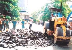 Phim đồi trụy trên mạng:Từ ảo đến thật