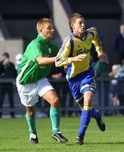 Liverpool tuyển thêm một hậu vệ ảnh 1