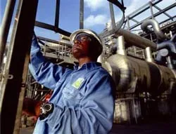 Đẩy giá dầu lên 70 USD/thùng?