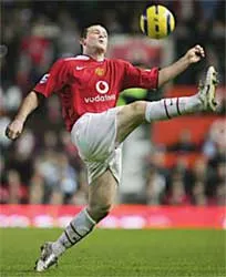 HLV Alex Ferguson vẫn nhiệt tình với cầu thủ Anh ảnh 1