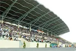 Mùa bóng mới ảnh 1