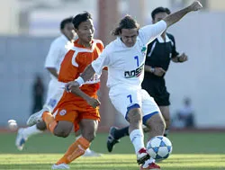 Những chiếc ngai bị đe dọa ảnh 1