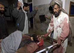 Lại đánh bom, hơn 60 người chết và bị thương