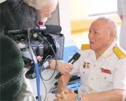 Có 2 đồng chí tham gia soạn thảo lời tuyên bố đầu hàng của Dương Văn Minh