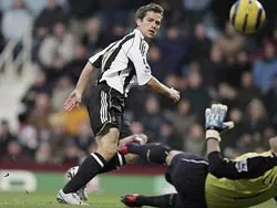 Giá chót để chia tay: 3 triệu bảng Anh ảnh 2