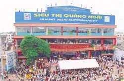 Sáng tạo với sách đề tài chiến tranh