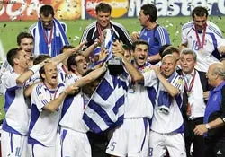 Lo cho nước chủ nhà Áo ảnh 1