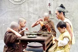 Chuyện buồn, chuyện vui...