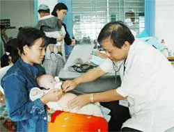 Xử lý những bệnh thường gặp trong ngày Tết