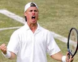 Vui buồn lẫn lộn