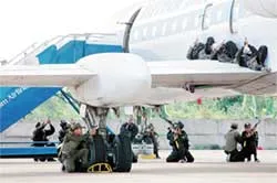 Những anh hùng ở tuổi lên 8 ảnh 2