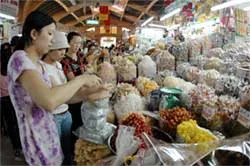 Bán hàng không tính lãi cho các xã vùng sâu vùng xa