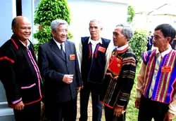 Đoàn kết, đẩy mạnh các phong trào thi đua yêu nước