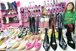 Thuế chống phá giá đối với giày da nhập khẩu là sự bảo hộ mậu dịch