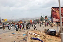 Bạo loạn dữ dội, 20 người thiệt mạng