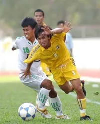 Căng thẳng cuộc đua thăng hạng ảnh 1