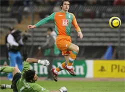 John Terry: "Không thể ngăn cản Ronaldinho" ảnh 2