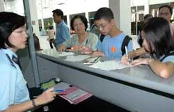 Rối rắm chuyện áp giá tính thuế hàng hóa phi mậu dịch