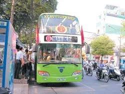 TPHCM: Mỗi ngày có 628.000 lượt khách đi xe buýt