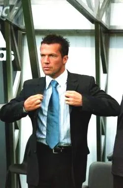 Lothar Matthaus: “Không nên tuyển dụng HLV nước ngoài” ảnh 2