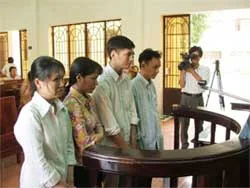 6 năm tù cho kẻ kinh doanh Internet sex