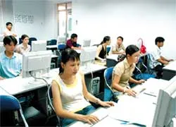 Triển khai Trung tâm Sáng tạo Microsoft tại TPHCM