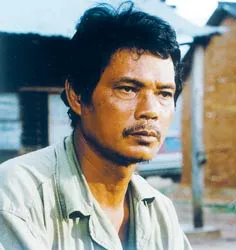 Hai cánh diều bay lên...