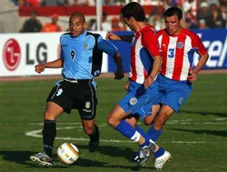 Uruguay “Vịt con xấu xí”