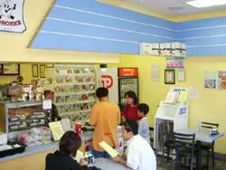 Quốc hội thông qua ngân sách “thắt lưng buộc bụng”