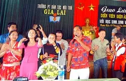 Gặp gỡ giữa đại ngàn