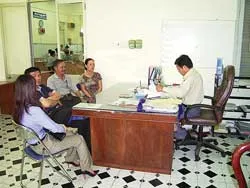 Giảm thiểu hội họp, tăng cường đối thoại