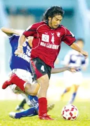 Sự kiện Issawa "lật kèo" và cuộc chiến phi luật ảnh 1