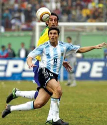 Trật tự được vãn hồi ảnh 2