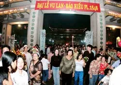 Đại lễ Vu Lan Phật lịch 2548