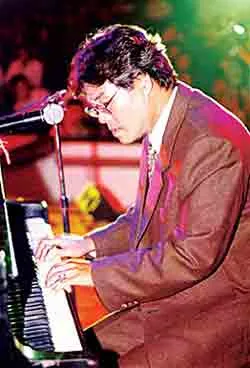 Khoảnh khắc của một Người Hà Nội