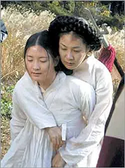 Đằng sau phim “Nàng Đê Chang Kưm”